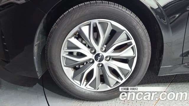 Kia K5 2022 — Şəkil 5/20