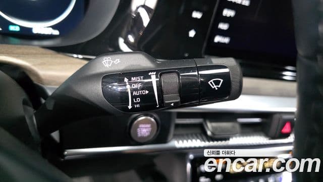 Kia K5 2022 — Şəkil 19/20