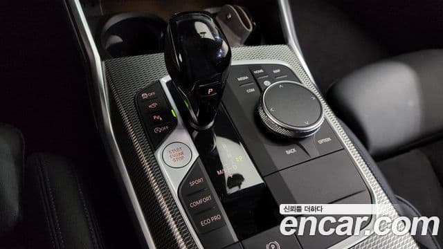 BMW 3 Series 2021 — ფოტო 9/20