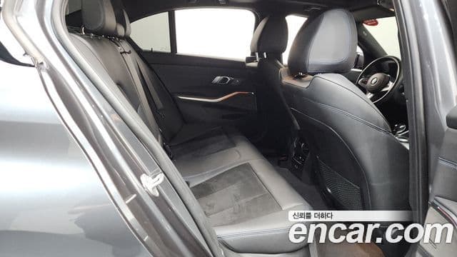 BMW 3 Series 2021 — ფოტო 11/20