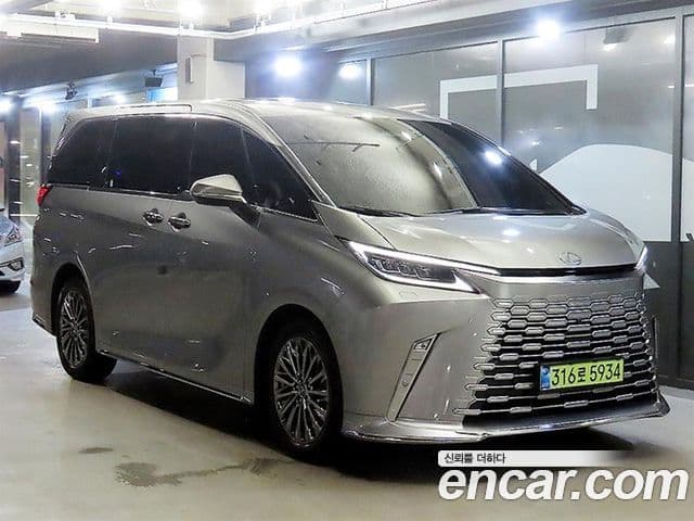 Lexus LM 2025 — Şəkil 20/20