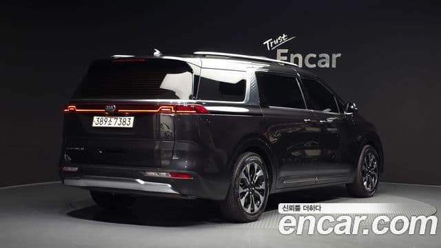 Kia Carnival 2021 — Фото 2/20