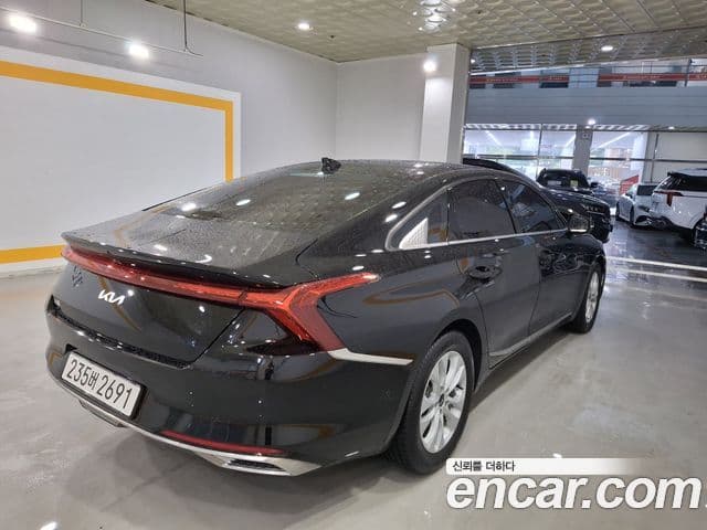 Kia K8 2022 — ფოტო 6/19