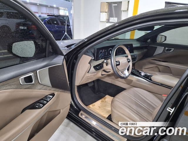 Kia K8 2022 — ფოტო 10/19