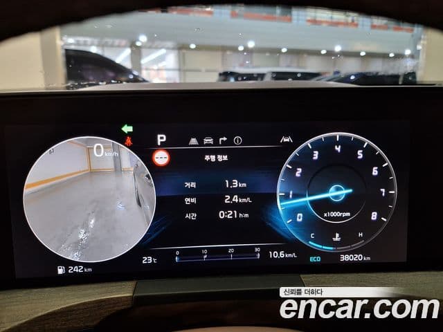 Kia K8 2022 — ფოტო 13/19