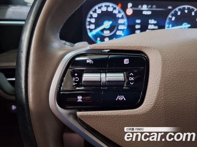 Kia K8 2022 — ფოტო 16/19