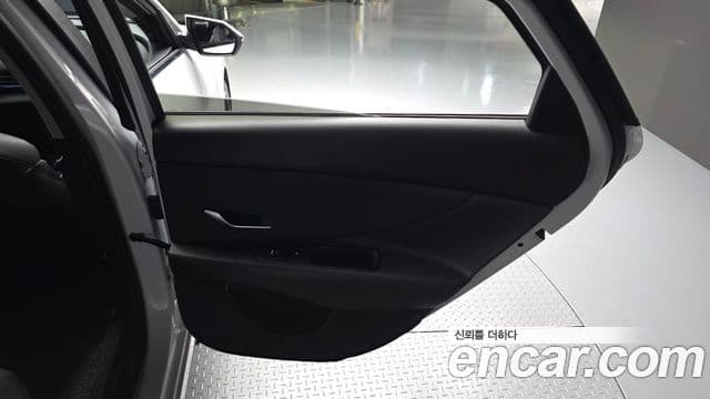 Hyundai The New Avante Hybrid 2020 — ფოტო 28/30
