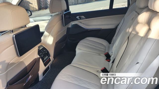 BMW X7 2022 — ფოტო 6/10