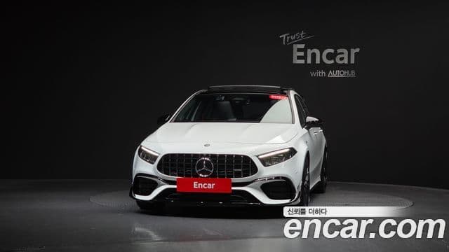 Mercedes-Benz A-Class 2025 — Photo 15/32