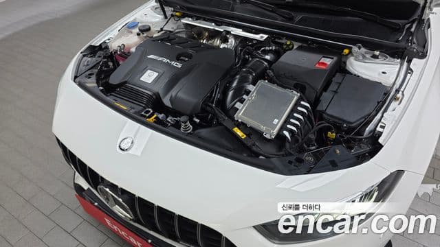 Mercedes-Benz A-Class 2025 — Photo 8/32