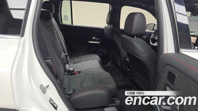 Mercedes-Benz EQB 2025 — ფოტო 21/31