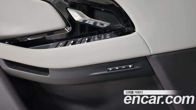 Land Rover Range Rover Evoque 2025 — Şəkil 19/20