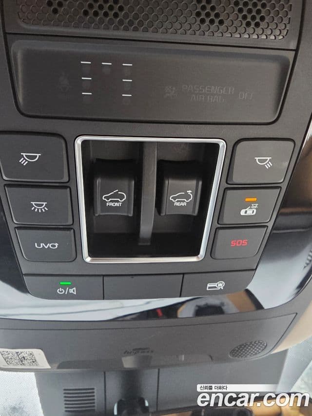 Kia Carnival 2021 — ფოტო 10/12
