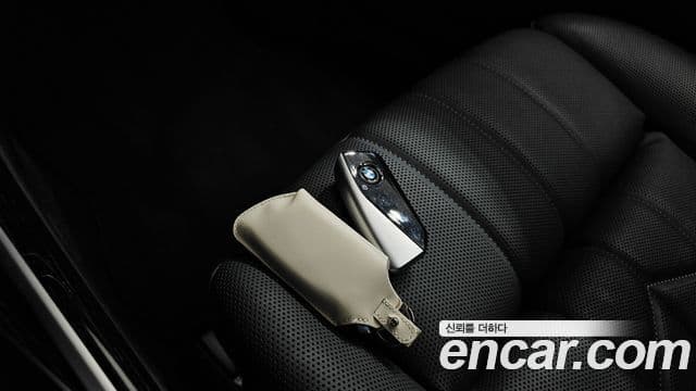 BMW 7 Series 2025 — Photo 11/20