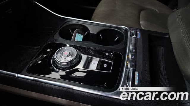 Kia Carnival 2025 — Фото 9/20