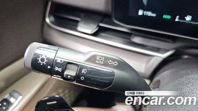 Kia Carnival 2025 — Фото 20/20