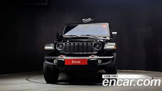 Jeep Wrangler 2025 — Фото 3/20