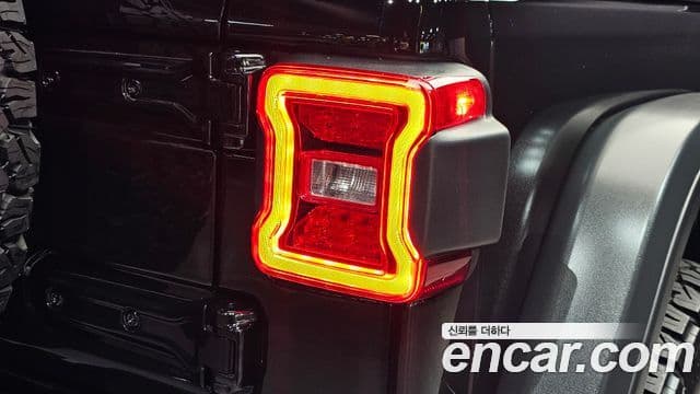 Jeep Wrangler 2025 — Photo 8/30