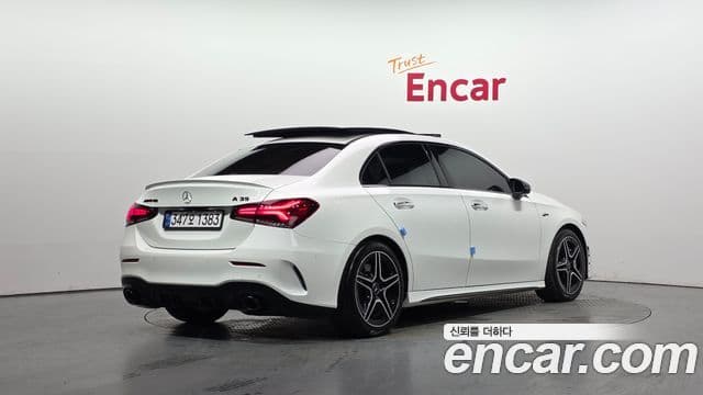 Mercedes-Benz A-Class 2022 — ფოტო 2/20