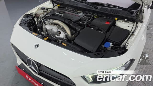 Mercedes-Benz A-Class 2022 — ფოტო 6/20