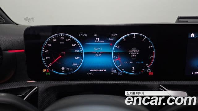 Mercedes-Benz A-Class 2022 — ფოტო 8/20