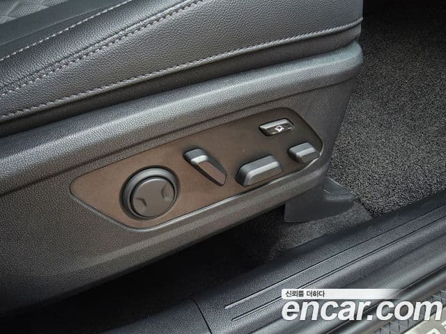 Kia Sorento 2024 — ფოტო 11/20