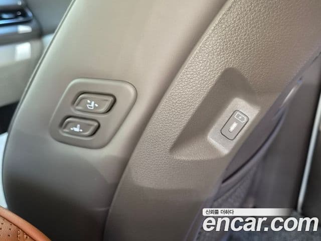 Kia Carnival 2025 — Şəkil 9/14