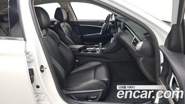 Genesis G70 2020 — ფოტო 11/20
