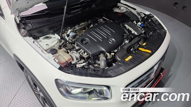 Mercedes-Benz GLB-Class 2022 — Фото 5/20