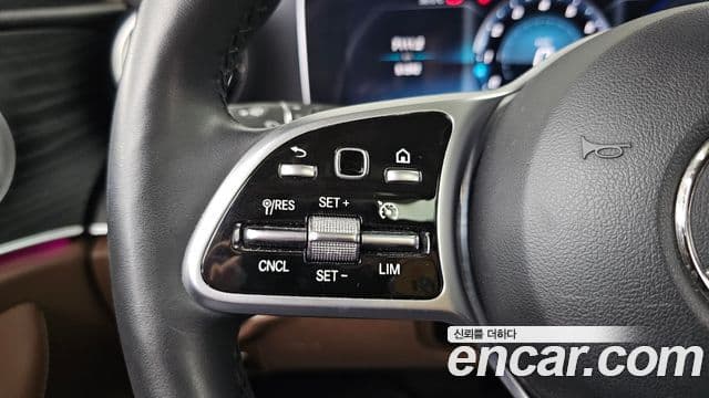 Mercedes-Benz E-Class 2019 — ფოტო 2/34