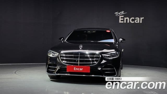 Mercedes-Benz S-Class 2025 — Фото 3/20