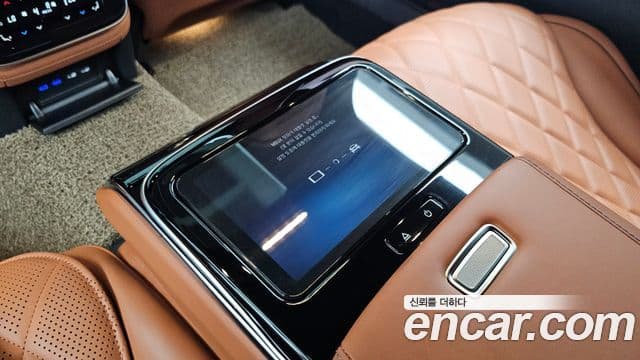 Mercedes-Benz S-Class 2025 — Фото 18/20