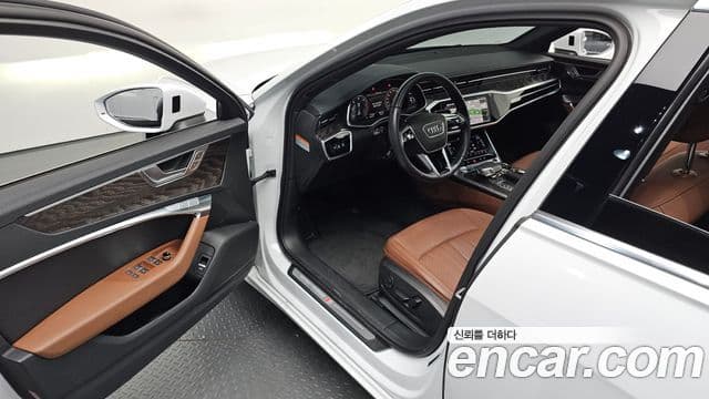Audi A6 2020 — ფოტო 10/20