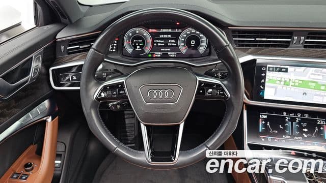 Audi A6 2020 — ფოტო 13/20
