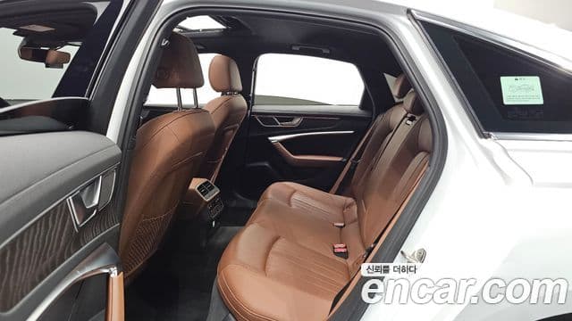 Audi A6 2020 — ფოტო 18/20