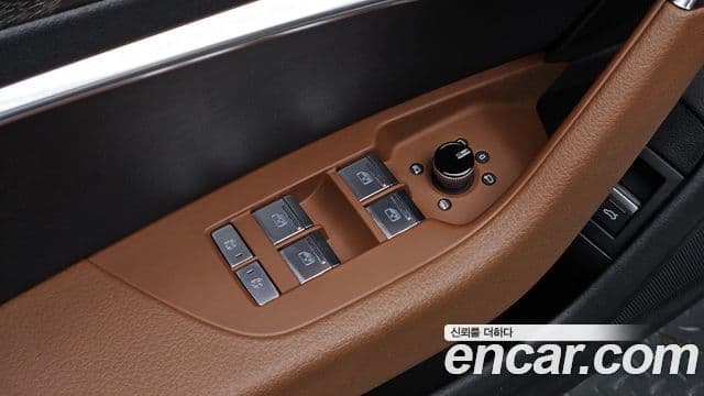 Audi A6 2020 — ფოტო 11/33