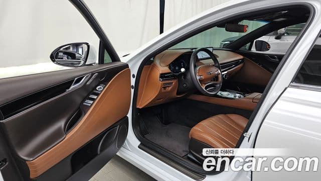 Genesis Electrified G80 2020 — Şəkil 10/20