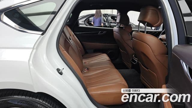 Genesis Electrified G80 2020 — Şəkil 12/20
