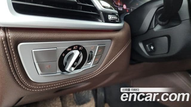 BMW 7 Series 2020 — Şəkil 16/20