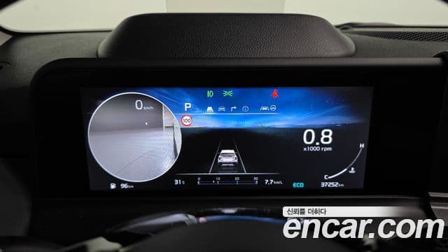 Kia Seltos 2022 — ფოტო 8/20