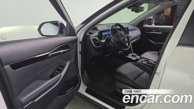 Kia Seltos 2022 — ფოტო 10/20
