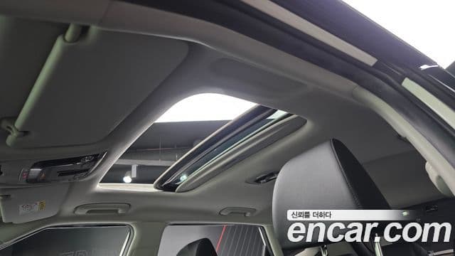 Kia Seltos 2022 — ფოტო 15/20