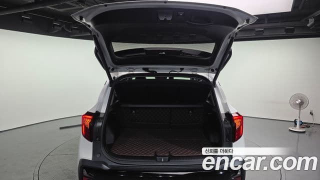 Kia Seltos 2022 — ფოტო 20/20