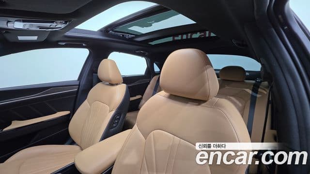 Kia K5 2022 — Şəkil 12/20
