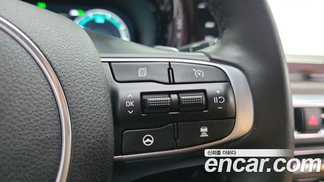 Kia K5 2022 — Şəkil 18/20
