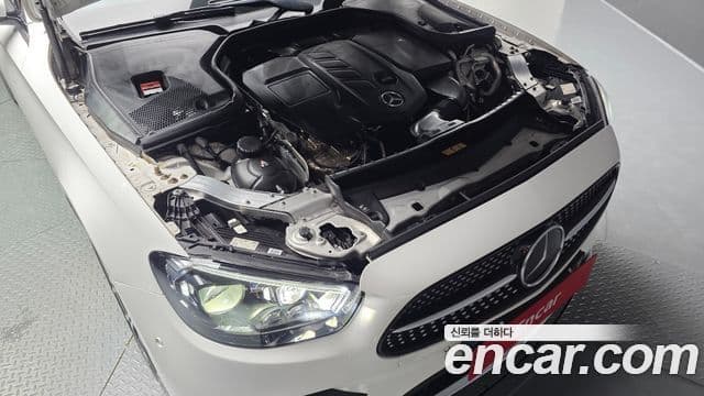 Mercedes-Benz E-Class 2021 — Şəkil 6/20