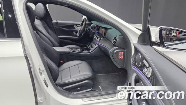 Mercedes-Benz E-Class 2021 — Şəkil 11/20