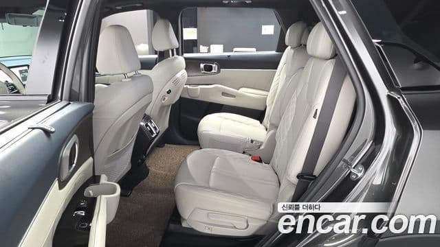 Kia Sorento 2024 — Şəkil 11/20