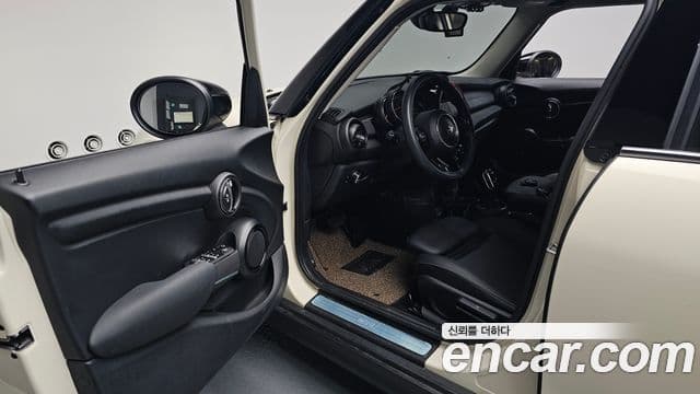 Mini Cooper 2020 — Şəkil 10/20