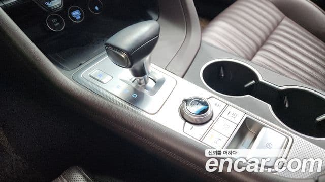 Genesis G70 2021 — Şəkil 9/20